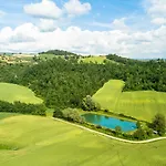 Mansion In With Pool & Hills 펜션 페루자