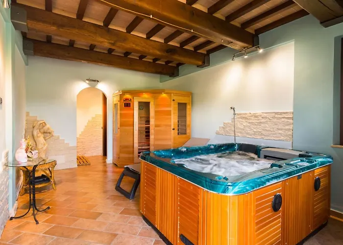 Mansion In With Pool & Hills *